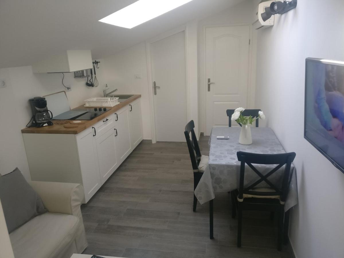 Apartmani Popovic Poreč Kültér fotó